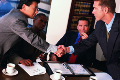 2000元债务可否向法院提起诉讼？